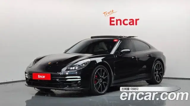 Porsche Panamera 4.0 GTS 2022
