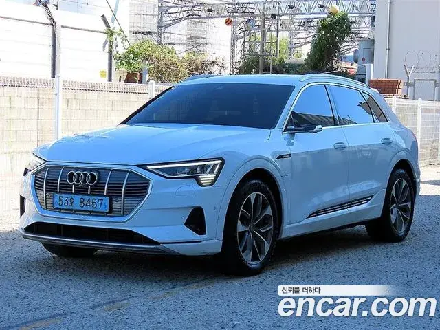Audi e-tron 55 Quattro 2021