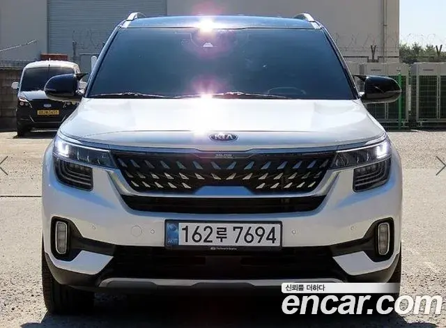 Kia Seltos Diesel 1.6 4WD Gravity 2021