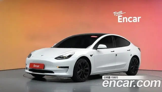 Tesla Model 3 RWD 2022