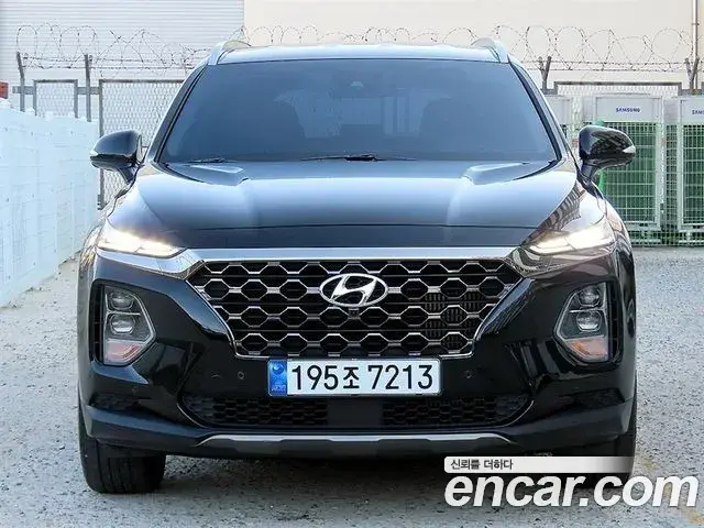 Hyundai Santa Fe Diesel 2.2 2WD Prestige 2019