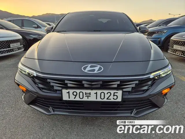 Hyundai AVANTE Modern 2023