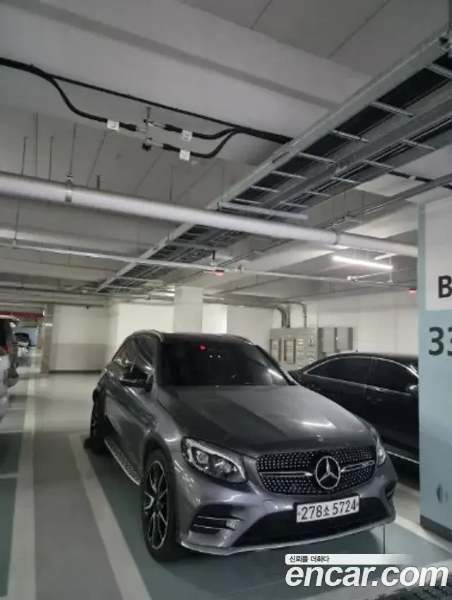 Mercedes-Benz GLC-Class AMG GLC43 4MATIC 2019
