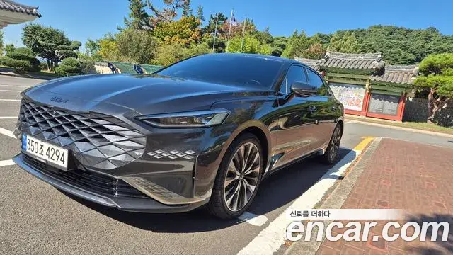 Kia K8 2.5 Gasoline 2WD Signature 2021