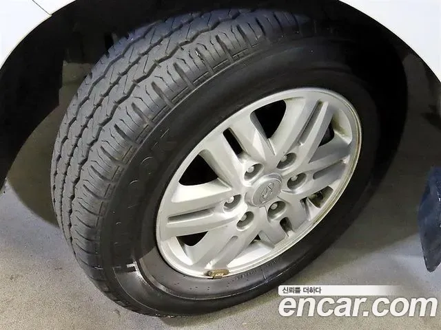 Hyundai Starex Van 3-Seater Smart 2020 — фото 20