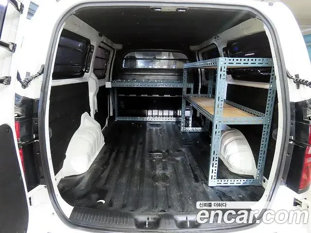 Hyundai Starex Van 3-Seater Smart 2020 — фото 17