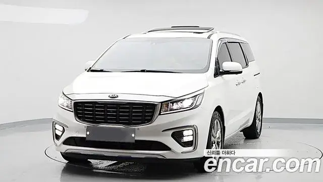 Kia Carnival 9-Seater Noblesse Special 2020