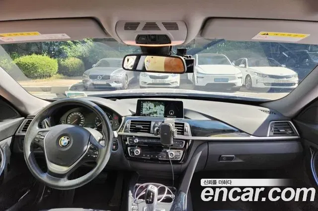 BMW Gran Turismo GT 320d 2020 — фото 14