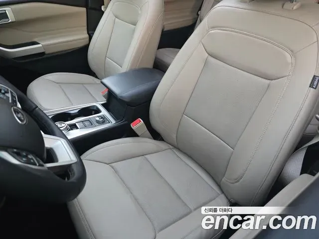 Ford Explorer 2.3 LimIted 4WD 2021 — фото 15