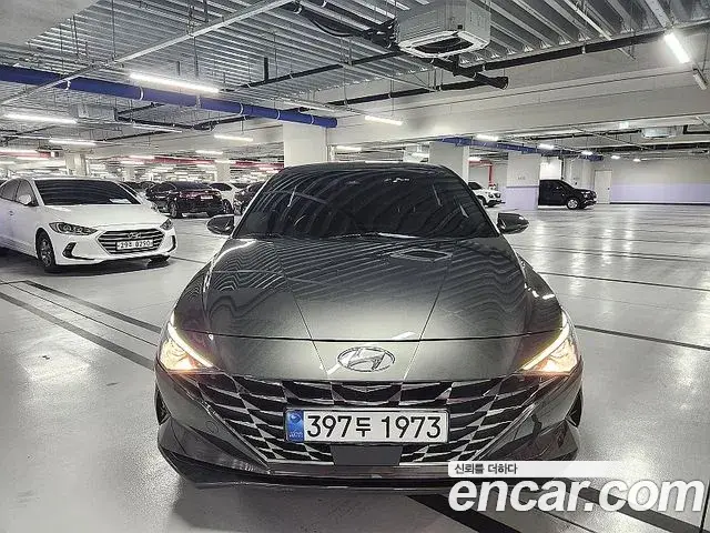 Hyundai AVANTE 1.6 Modern 2021