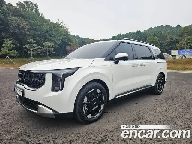 Kia Carnival Gasoline 7-Seater Noblesse 2024