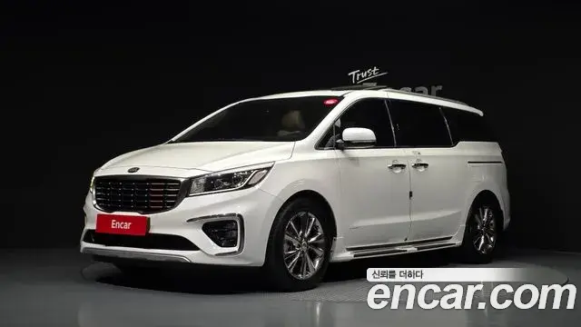 Kia Carnival 9-Seater Prstige 2020