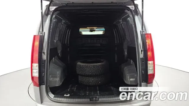 Hyundai Staria Cargo 3-Seater Modern 2024 — фото 18