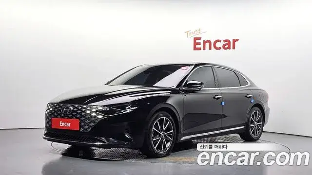 Hyundai Grandeur 2.5 Le Blanc 2022