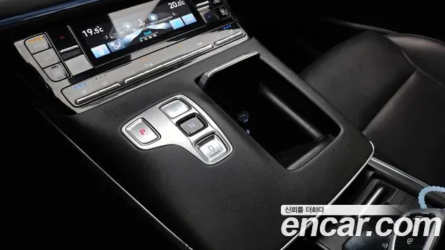 Hyundai Grandeur 2.5 Exclusice 2020 — фото 9