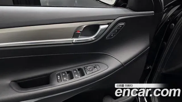 Hyundai Grandeur 2.5 Exclusice 2020 — фото 32