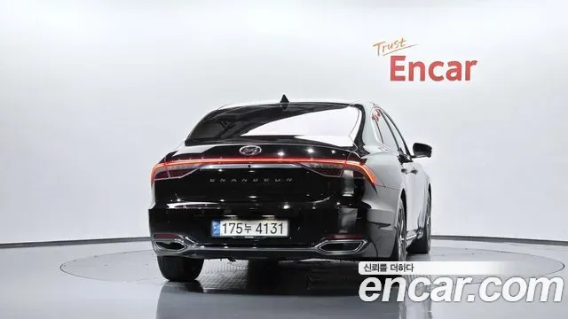 Hyundai Grandeur 2.5 Exclusice 2020 — фото 4
