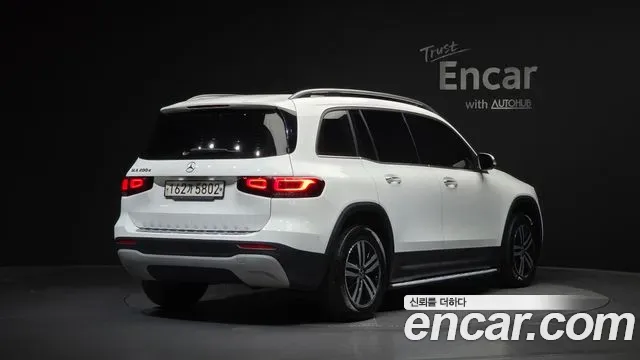 Mercedes-Benz GLB-Class GLB200 d 2021 — фото 2