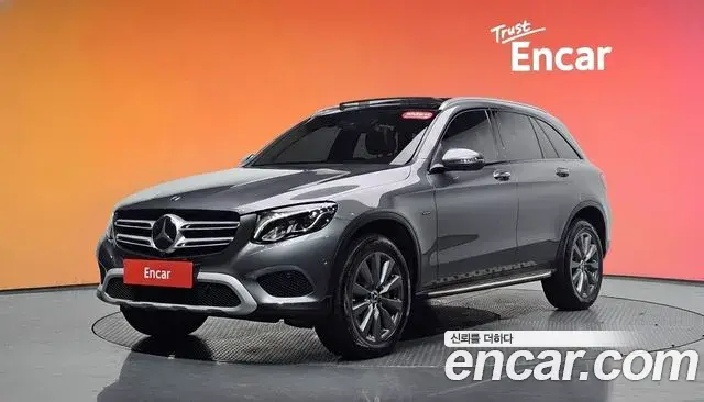 Mercedes-Benz GLC-Class GLC350e 4MATIC Premium 2019