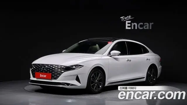 Hyundai Grandeur 2.5 Le Blanc 2022