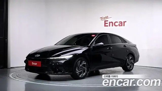 Hyundai AVANTE 1.6 Inspiration 2024