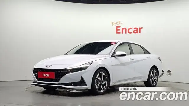 Hyundai AVANTE 1.6 Inspiration 2021