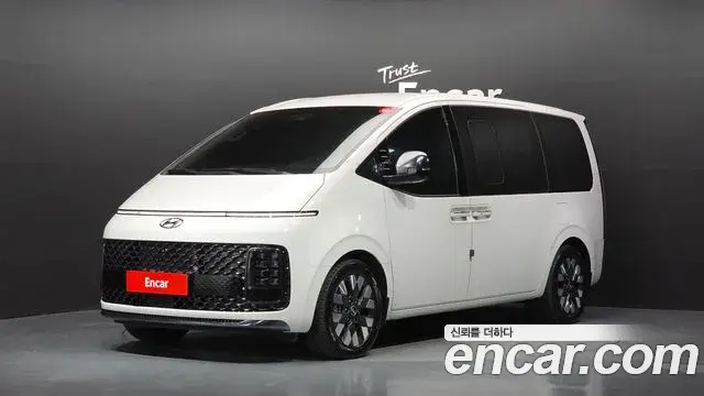 Hyundai Staria 4WD Lounge 9-Seater Inspiration 2024