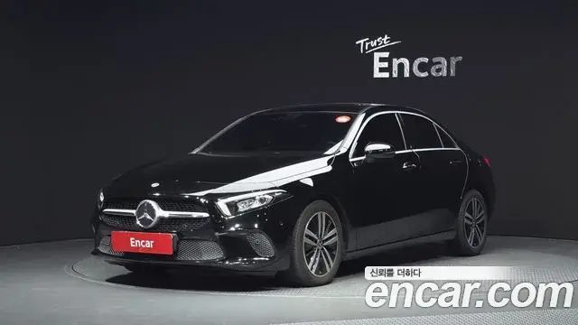Mercedes-Benz A-Class A220 Sedan 2021