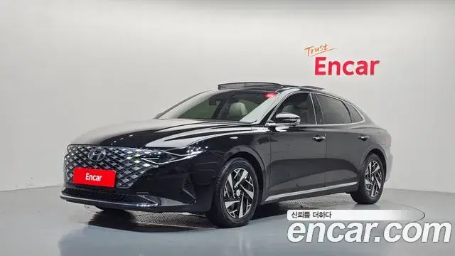 Hyundai Grandeur Le Blanc 2022