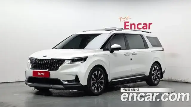 Kia Carnival Gasoline 7-Seater Signature 2021