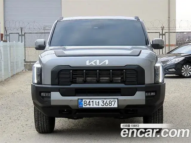 Kia Tasman 2.5T Gasoline 4WD Adventure 2025