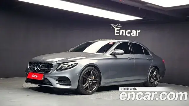 Mercedes-Benz E-Class E300 AMG Line 2019