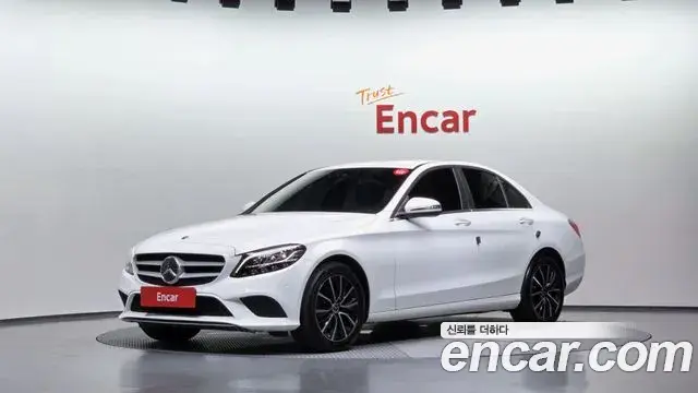 Mercedes-Benz C-Class C200 2019