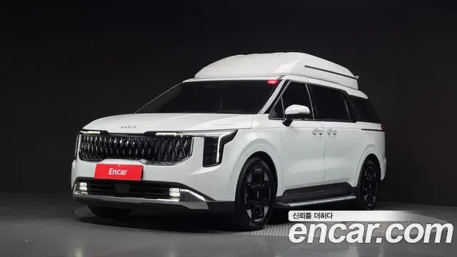 Kia Carnival Gasoline 7-Seater Hi Limousine Signature 2024