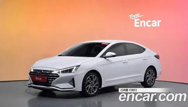 Hyundai AVANTE 1.6 Smart 2019