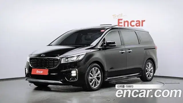 Kia Carnival 9-Seater Prstige 2019