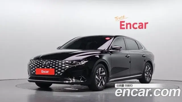 Hyundai Grandeur Exclusive 2022