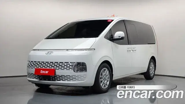 Hyundai Staria Cargo 5-Seater Modern 2025