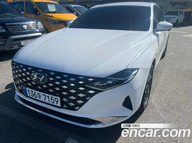 Hyundai Grandeur Exclusive 2021