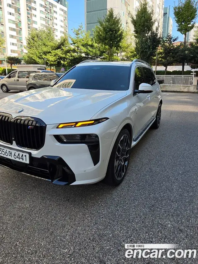 BMW X7 xDrive 40i M Sport 6STR 2023