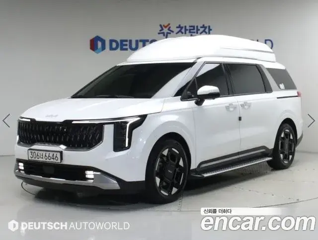 Kia Carnival HEV 9-Seater Hi-Limousine Signature 2024