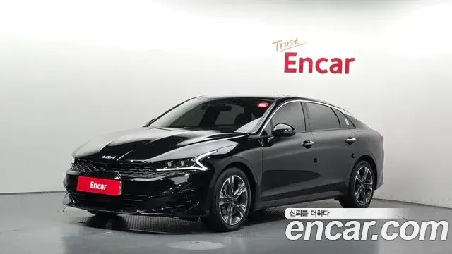 Kia K5 2.0 Signature 2022