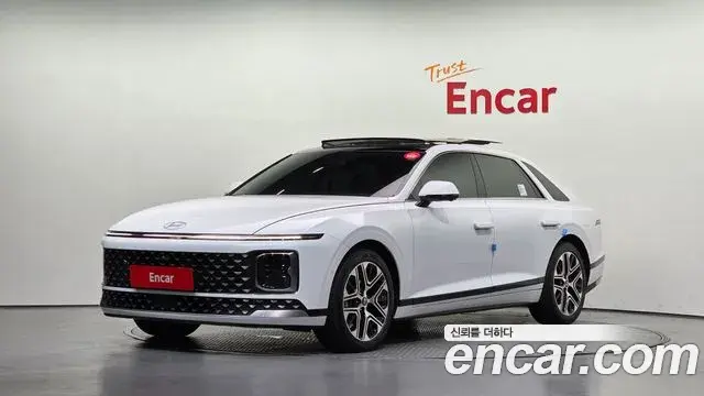 Hyundai Grandeur Exclusive 2024