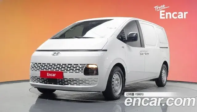 Hyundai Staria Cargo 3-Seater Smart 2022