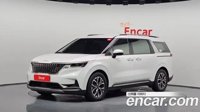 Kia Carnival Diesel 9-Seater Noblesse 2023
