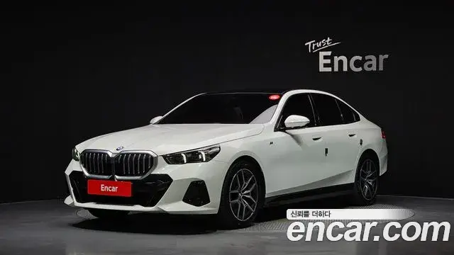 BMW 5-Series 520i M Sport 2024
