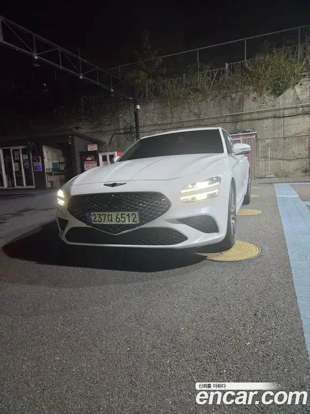 Genesis G70 Gasoline 2.0T 4WD 2021