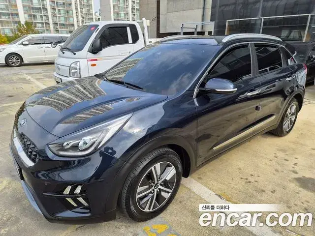 Kia Niro 1.6 HEV Noblesse Special 2020