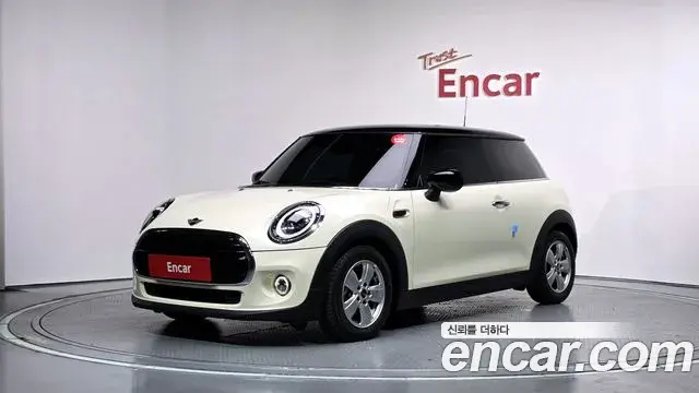 Mini Cooper Standard Third Generation 2019