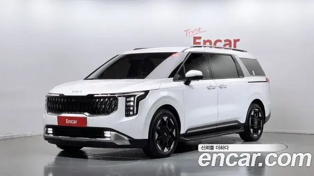 Kia Carnival HEV 7seater Signature 2024